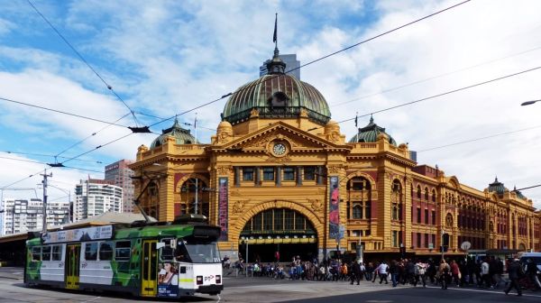 Flinders Street Station, uno de los edificios más icónicos que ver en Melbourne