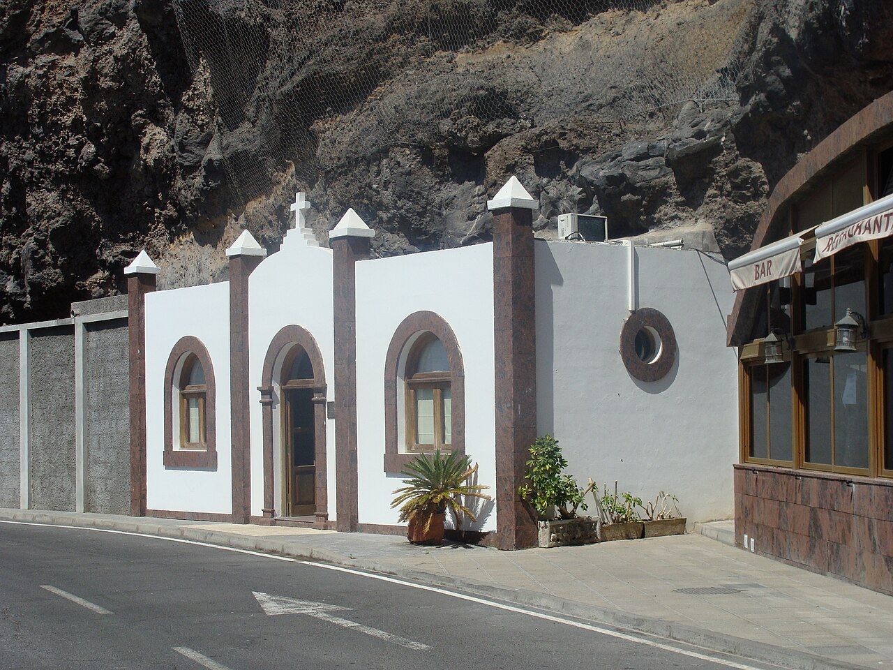 El puerto pesquero de Playa de Santiago, punto de partida para descubrir el sur de La Gomera