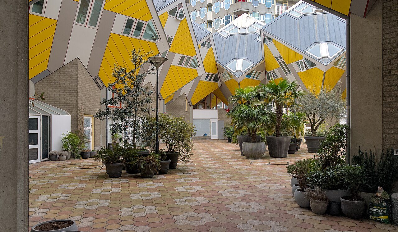 Las icónicas casas cubo, uno de los imprescindibles que ver en Róterdam