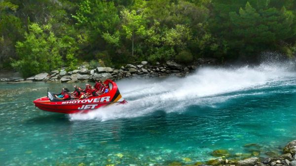El Shotover Jet, una de las actividades más emocionantes que ver y hacer en Queenstown