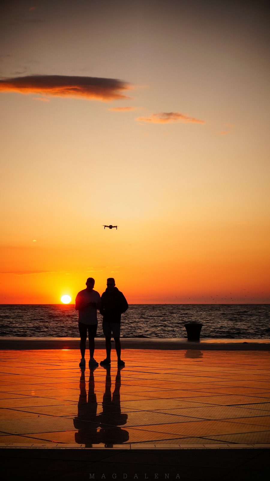 Atardecer en el Saludo al Sol, uno de los imprescindibles que ver en Zadar