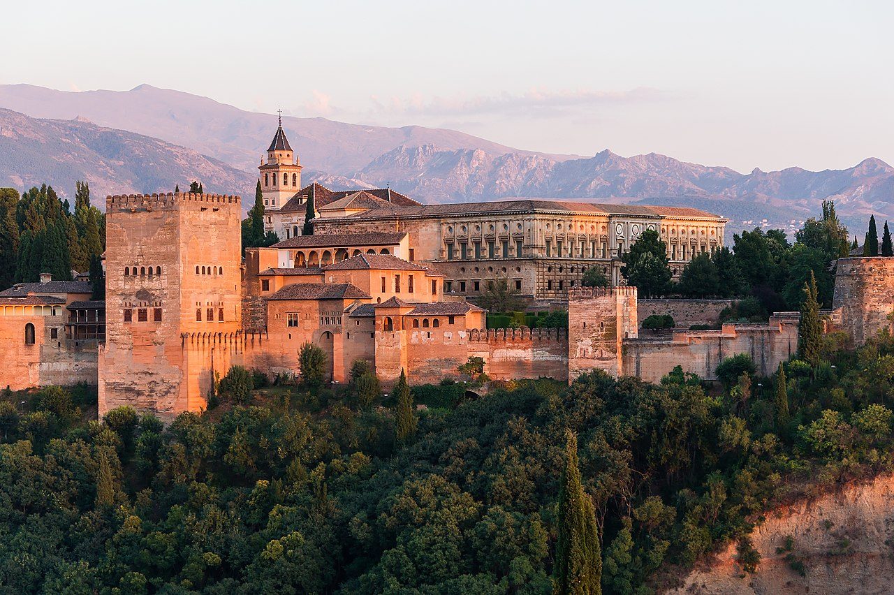 La Alhambra de Granada, parada obligada de todo lo que ver en Andalucía