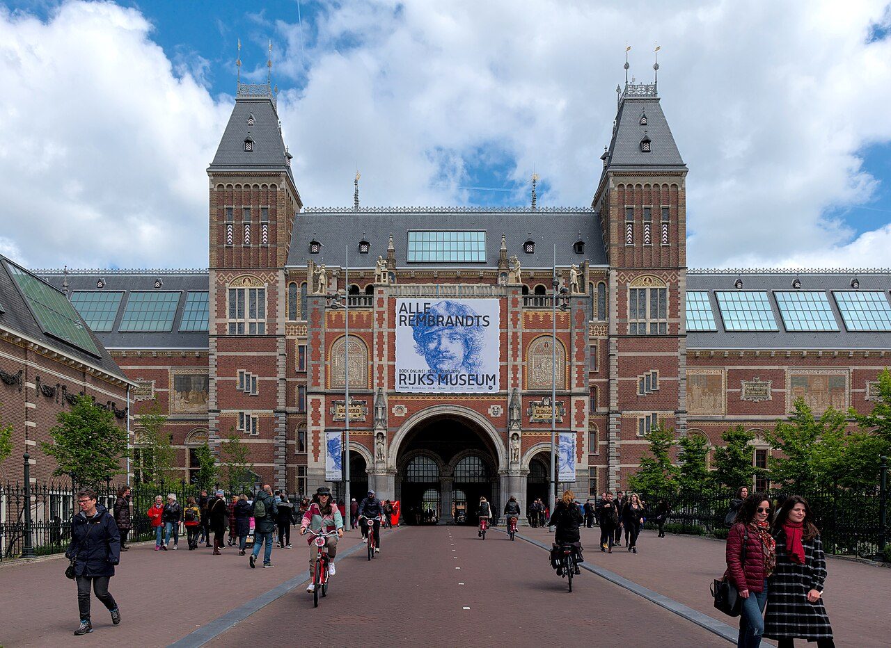 El Rijksmuseum, uno de los museos imprescindibles que ver en Ámsterdam