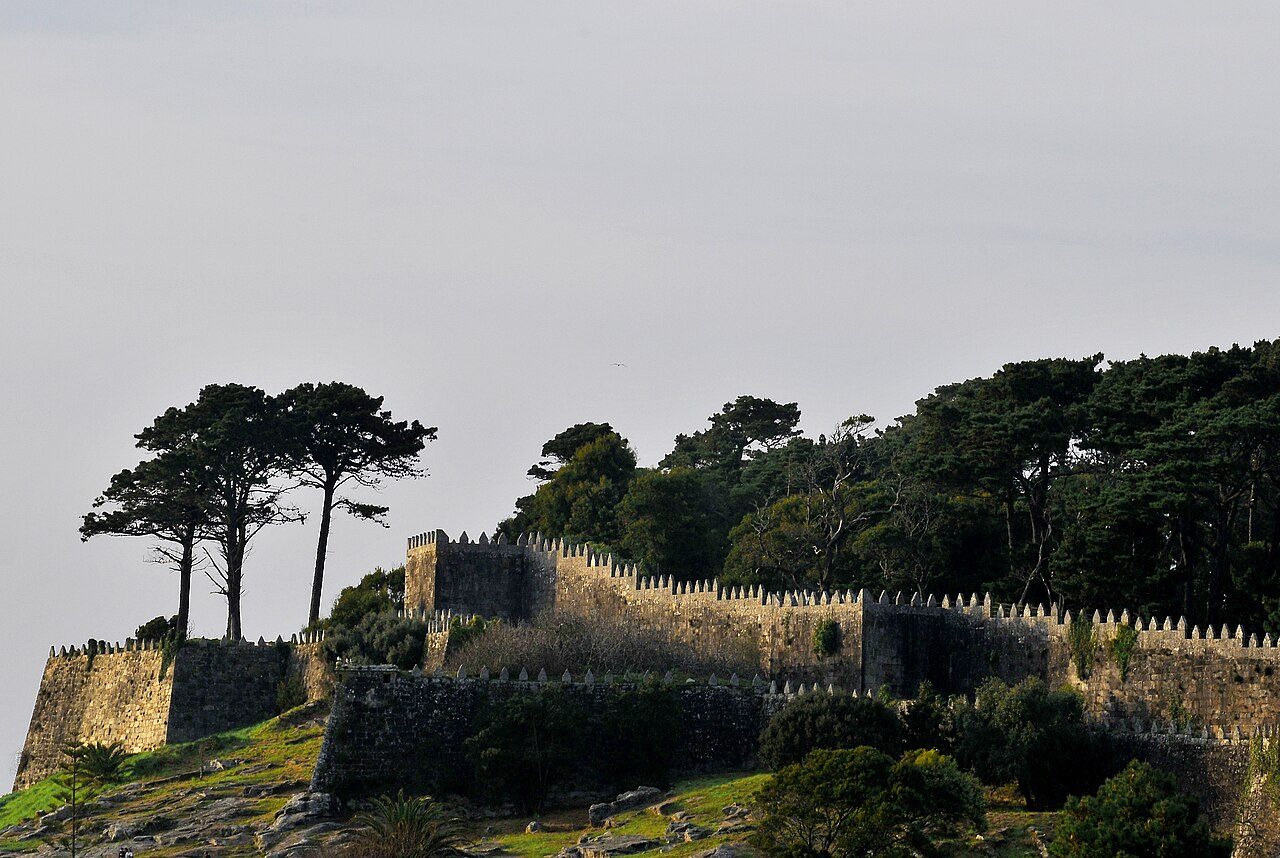 La Fortaleza de Monterreal, imprescindible que ver en Baiona
