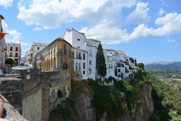 Ronda, una de las excursiones de un día en Marbella más populares.
