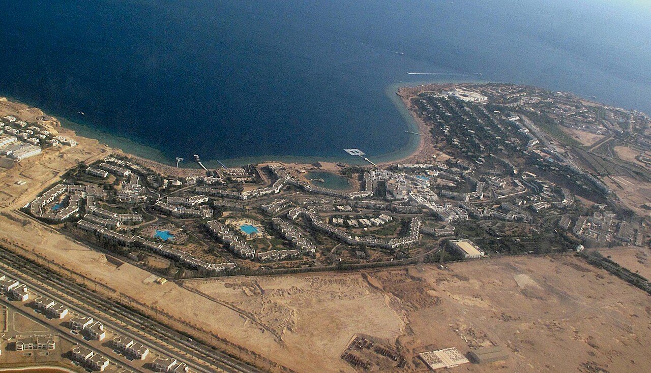 Vista de la costa del Mar Rojo, lo primero que sorprende al llegar a Sharm El Sheij