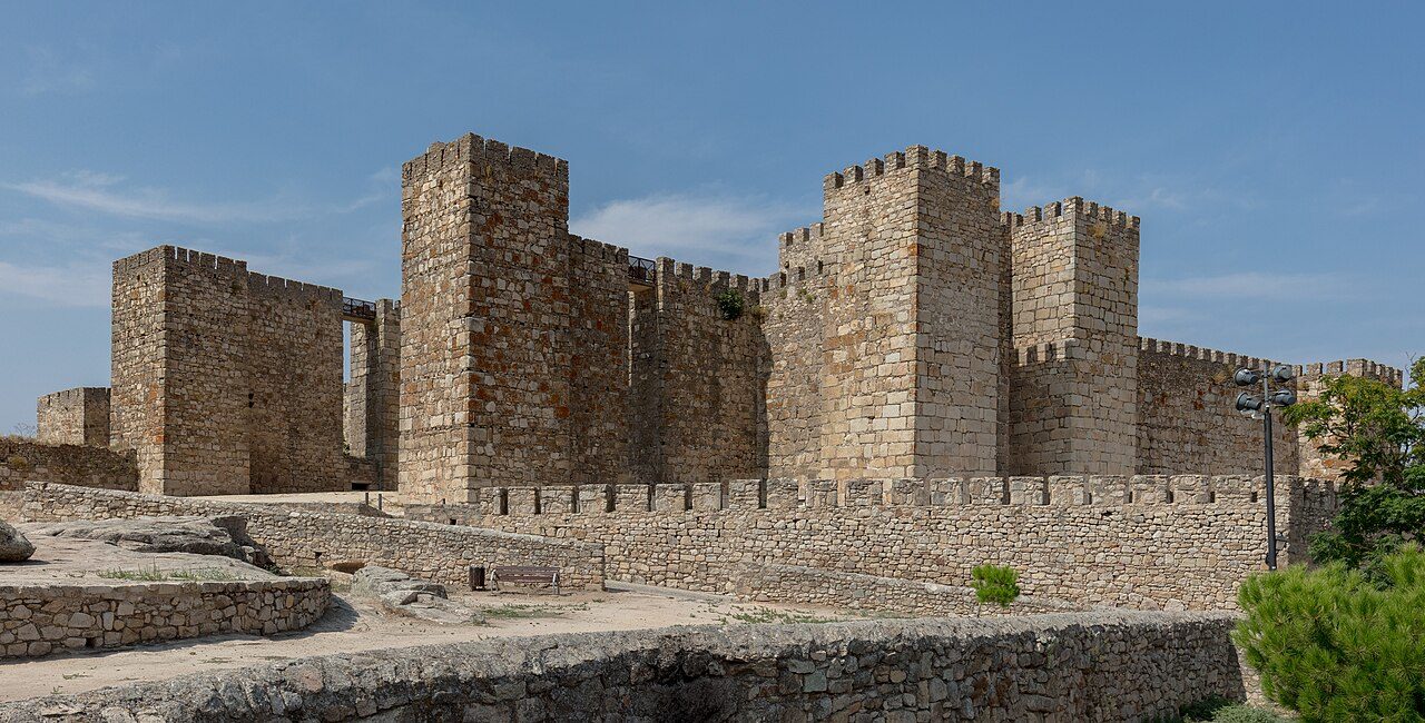 El castillo de Trujillo, una alcazaba árabe con vistas panorámicas