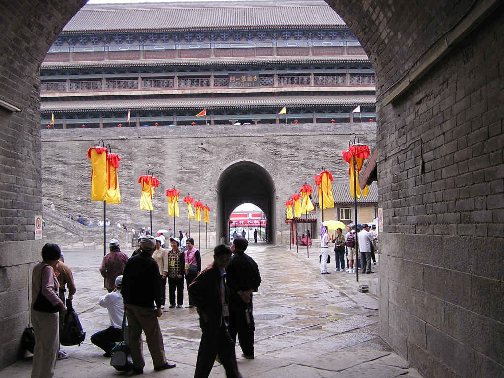 La imponente muralla de Xian, uno de los grandes imprescindibles que ver en Xian.