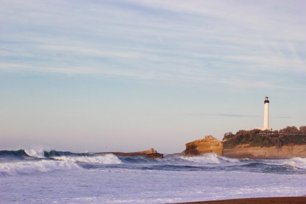 Panorámica de Biarritz desde el faro, uno de los mejores lugares que ver en Biarritz