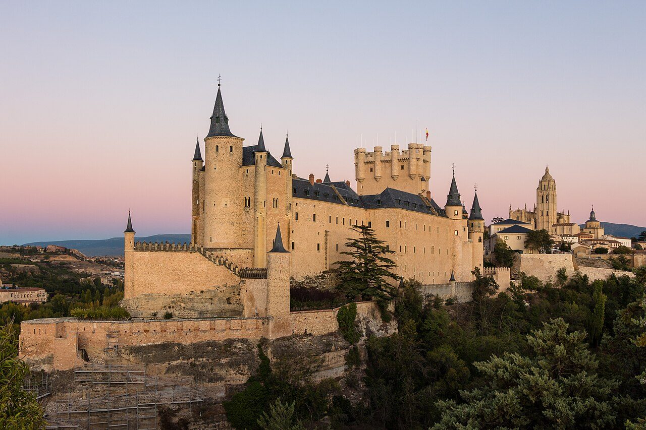 El Alcázar de Segovia, uno de los imprescindibles que ver en la ciudad