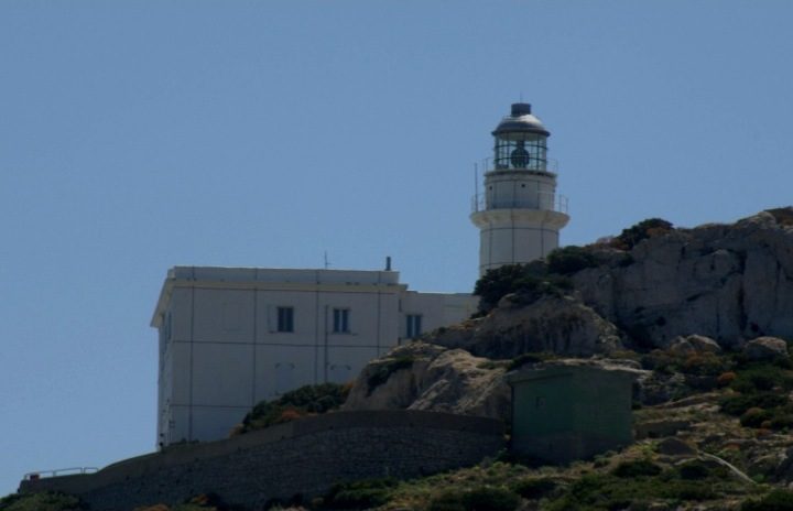 La Gruta de Neptuno y los acantilados de Capo Caccia, la excursión natural estrella desde Alguer.