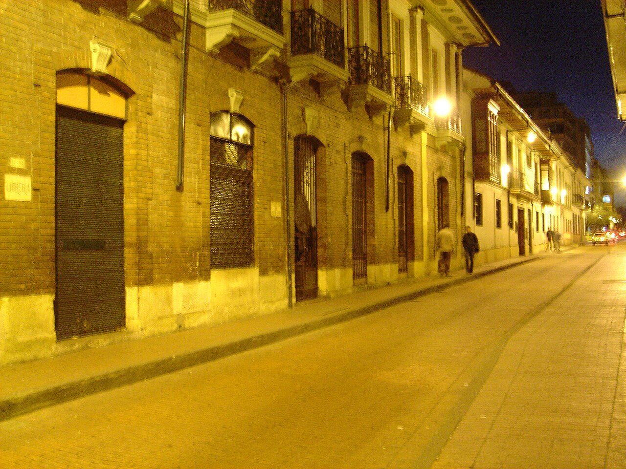 Las calles coloniales de La Candelaria, punto de partida para ver Bogotá