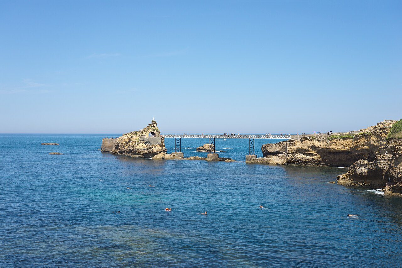 La Roca de la Virgen, la imagen más icónica que ver en Biarritz