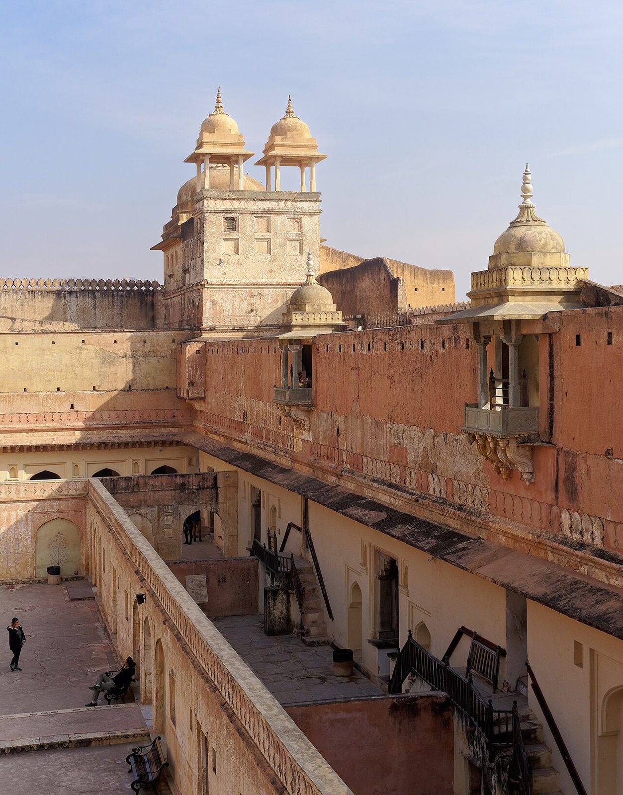 El Fuerte Amber, una de las excursiones de un día en Jaipur más recomendadas.