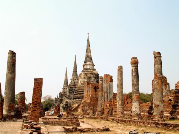 Las ruinas de Ayutthaya, una de las excursiones de un día en Bangkok más populares.