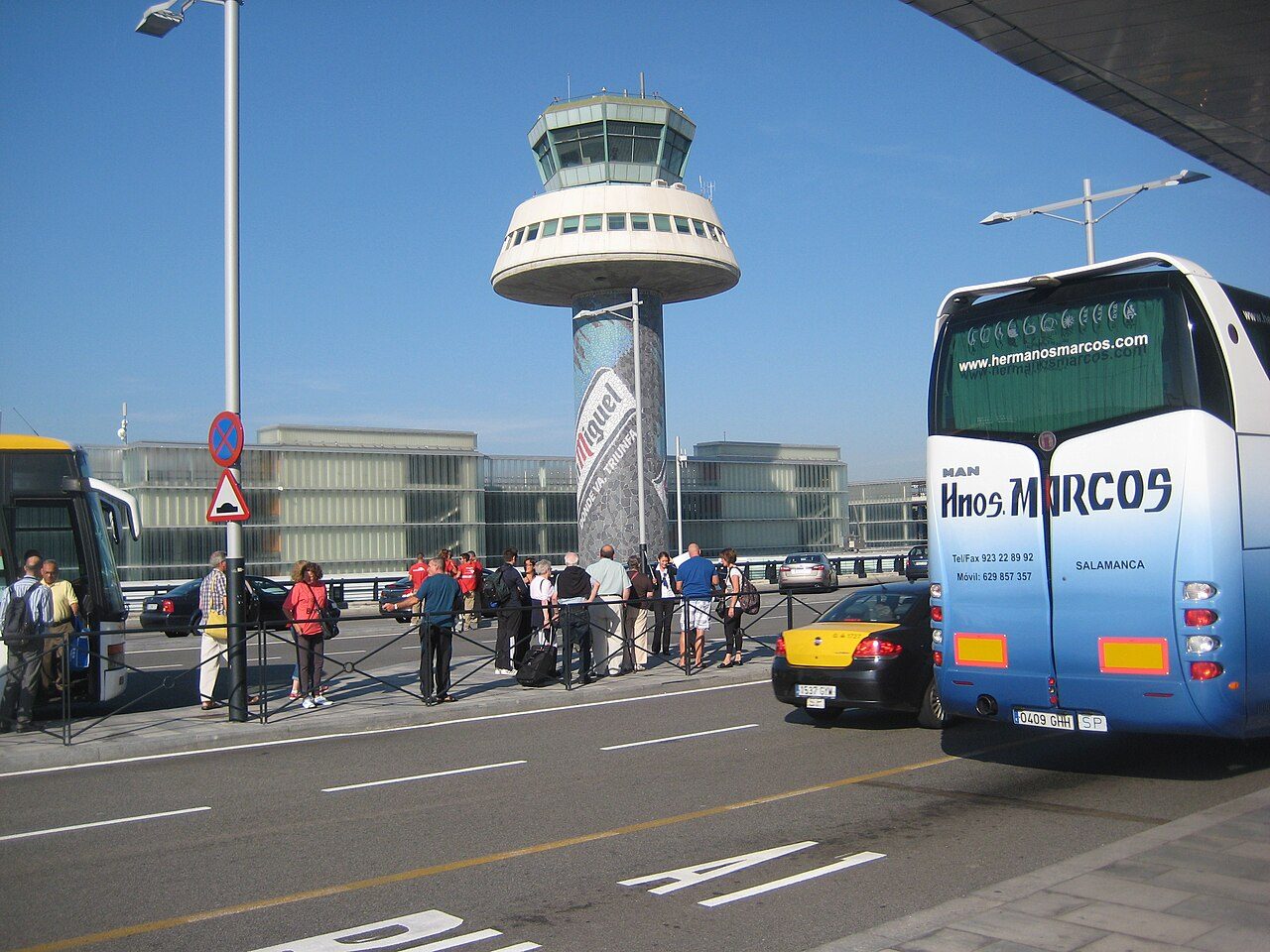 Los traslados en Barcelona te llevan del aeropuerto de El Prat al centro sin esperas.