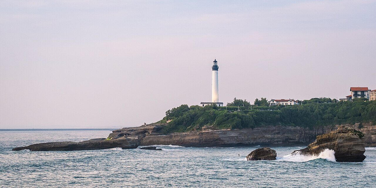 Panorámica de la costa en una visita guiada en Biarritz.