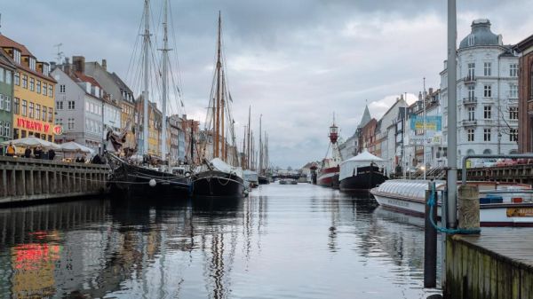 Un paseo en barco por los canales, imprescindible en cualquier itinerario por Copenhague