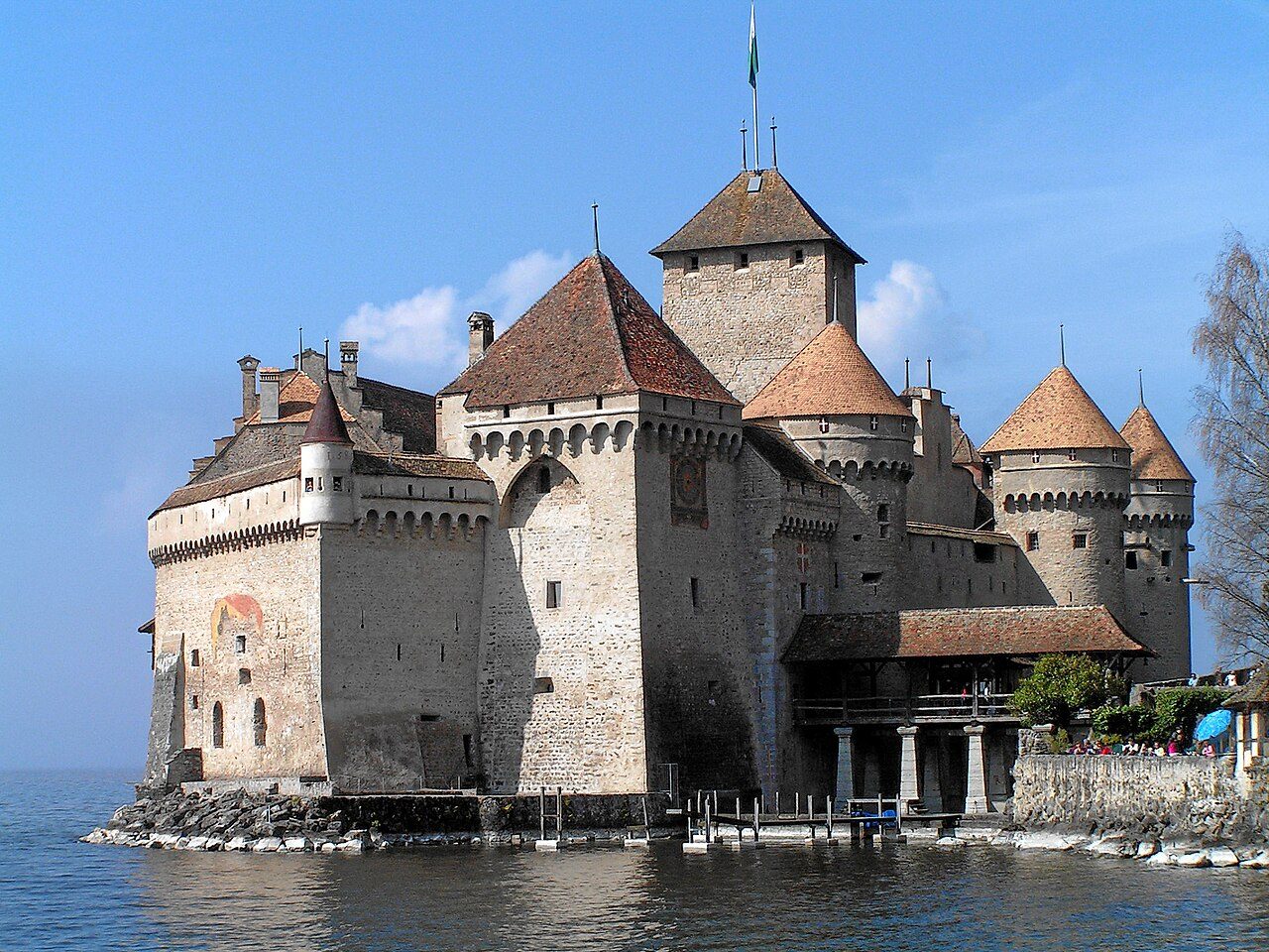 El Castillo de Chillon, la visita imprescindible de qué ver en Montreux