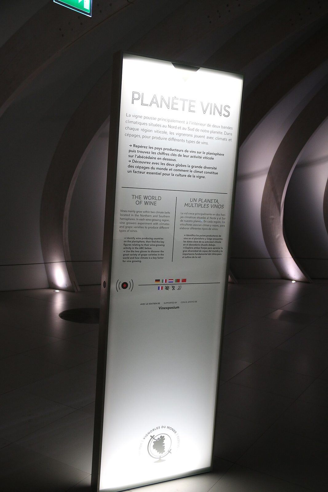 Entradas y museos en Burdeos: la moderna Cité du Vin junto al Garona