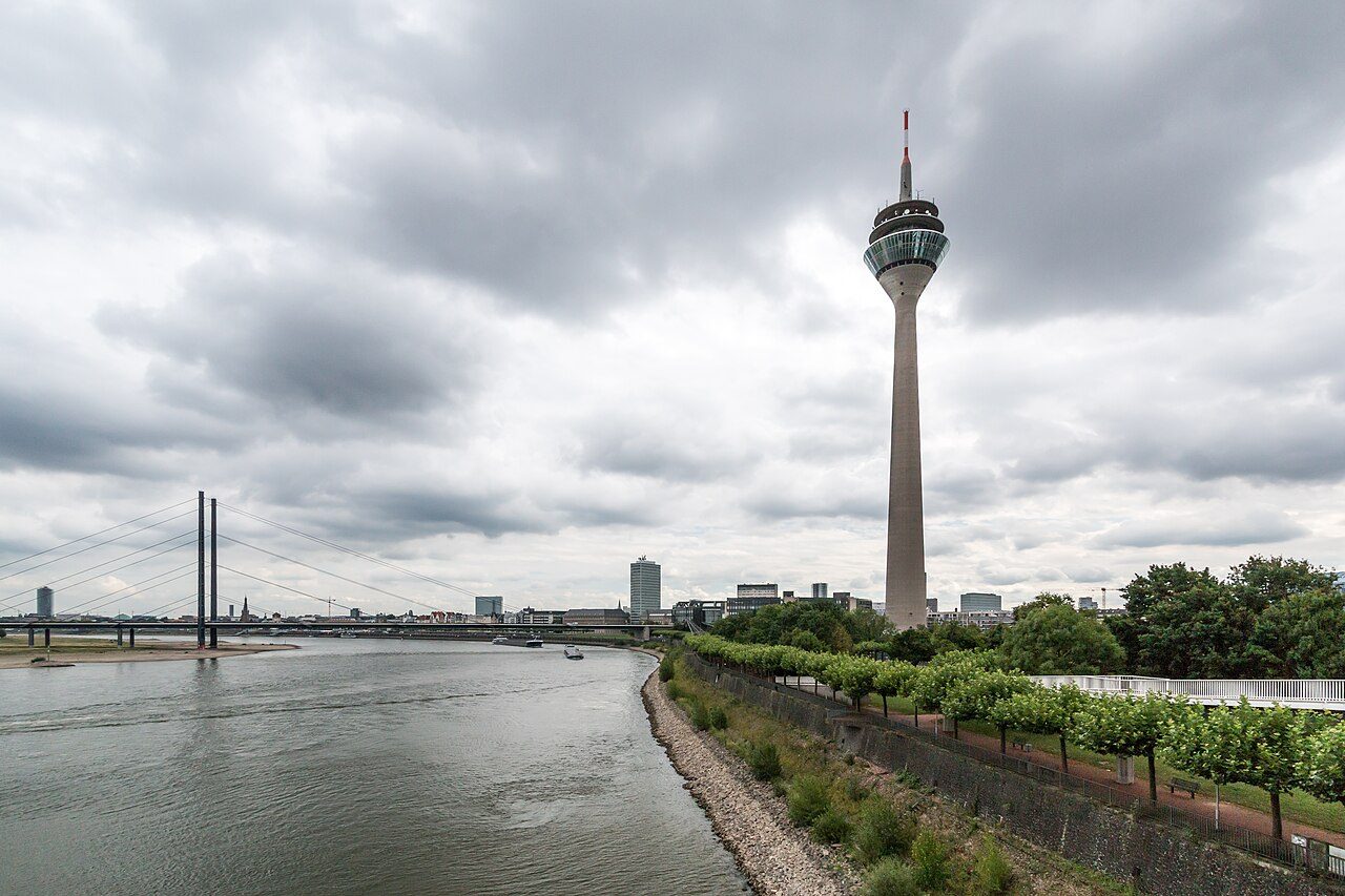 Excursiones de un día en Colonia: el casco antiguo de Düsseldorf, a media hora en tren