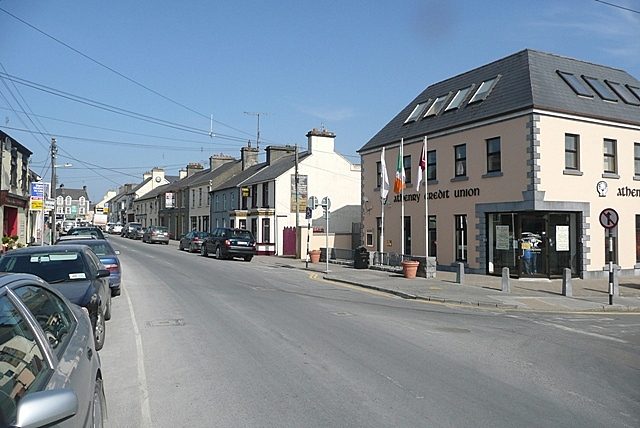 Calles del casco antiguo en una visita guiada por Galway.