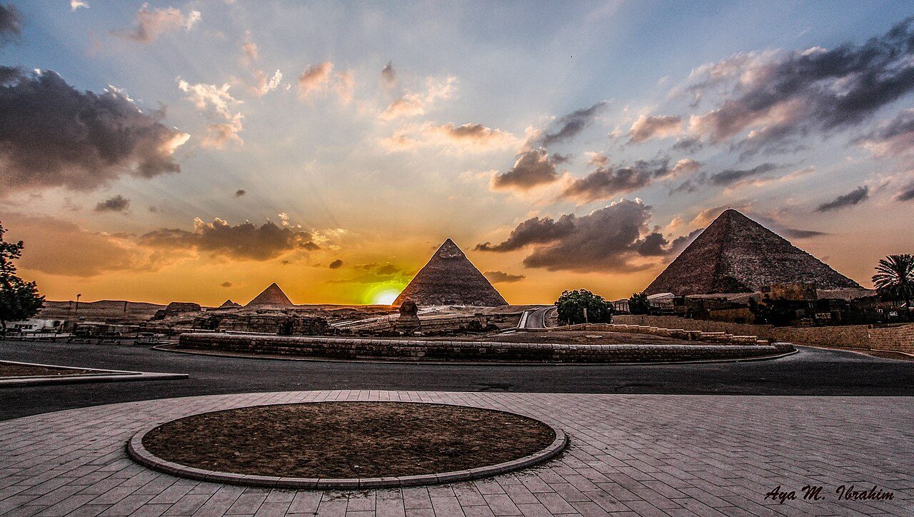 Las pirámides de Guiza, protagonistas de las excursiones de un día en El Cairo.