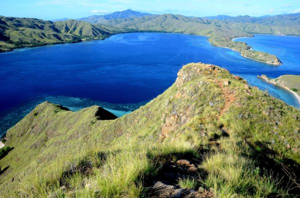 Tours y visitas guiadas en Labuan Bajo: el mirador de la isla Padar, imprescindible