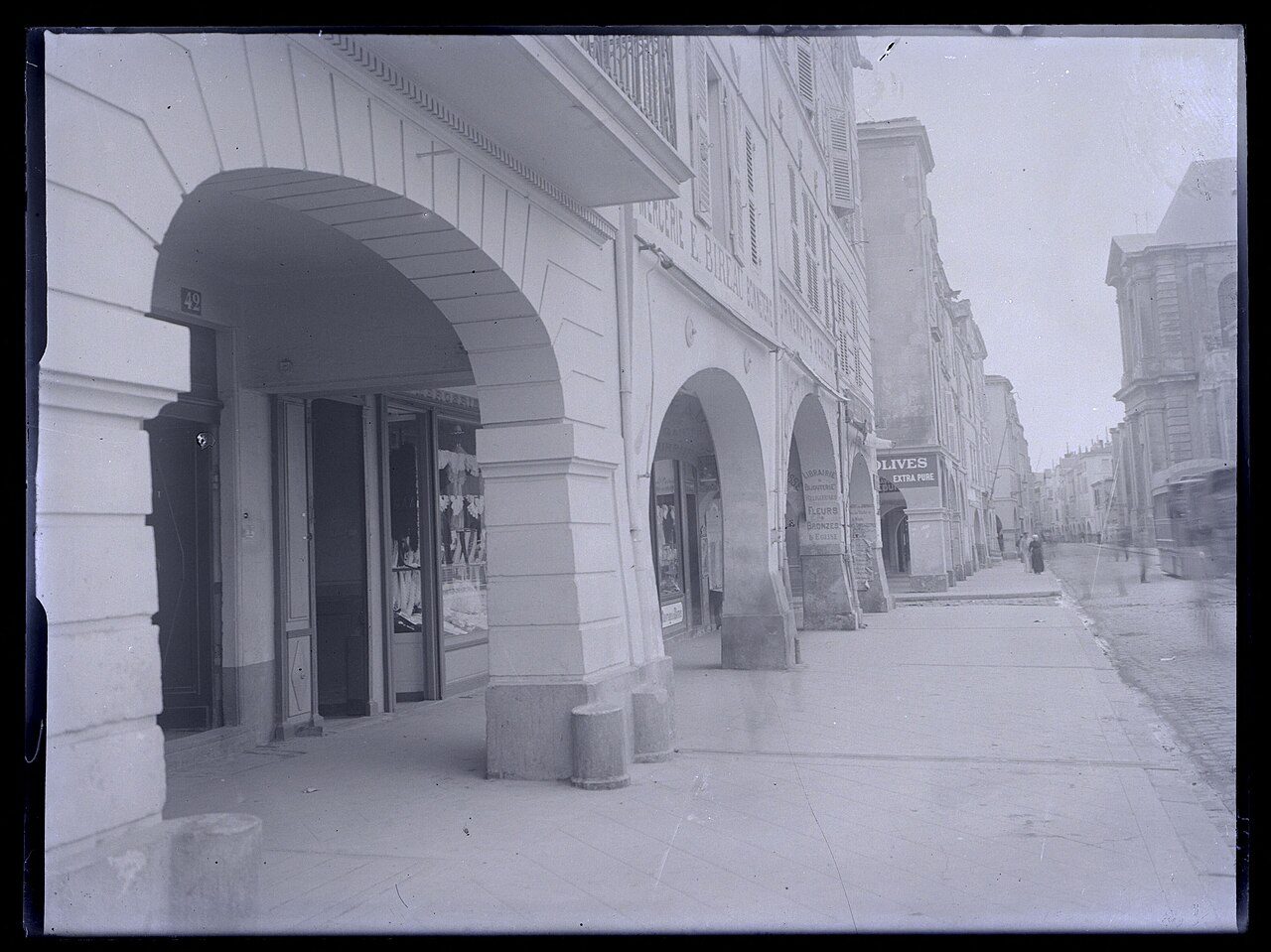 Las calles porticadas del casco antiguo de La Rochelle