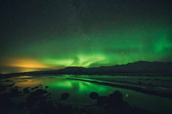 Auroras boreales cerca de Reikiavik, una de las excursiones más buscadas