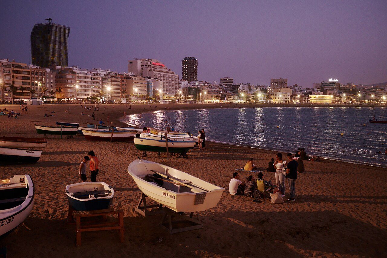 Free tours en Gran Canaria: el paseo de Las Canteras, parada imprescindible en Las Palmas.
