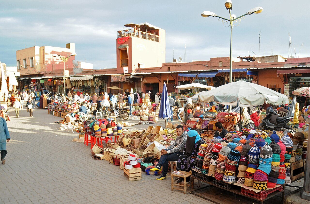 Tours y visitas guiadas en Marrakech: recorriendo los zocos de la medina.