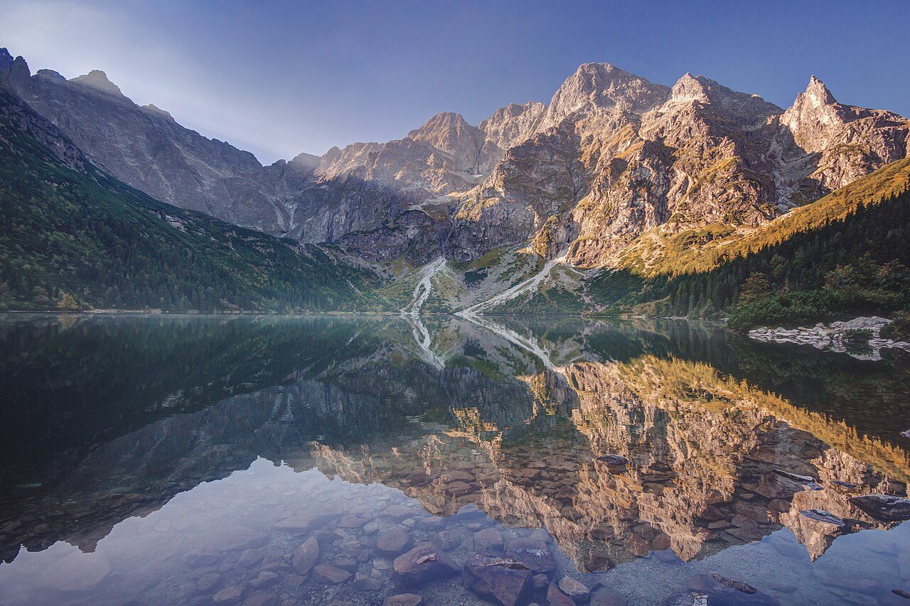 Naturaleza y aventura en Cracovia: el lago Morskie Oko en los montes Tatras
