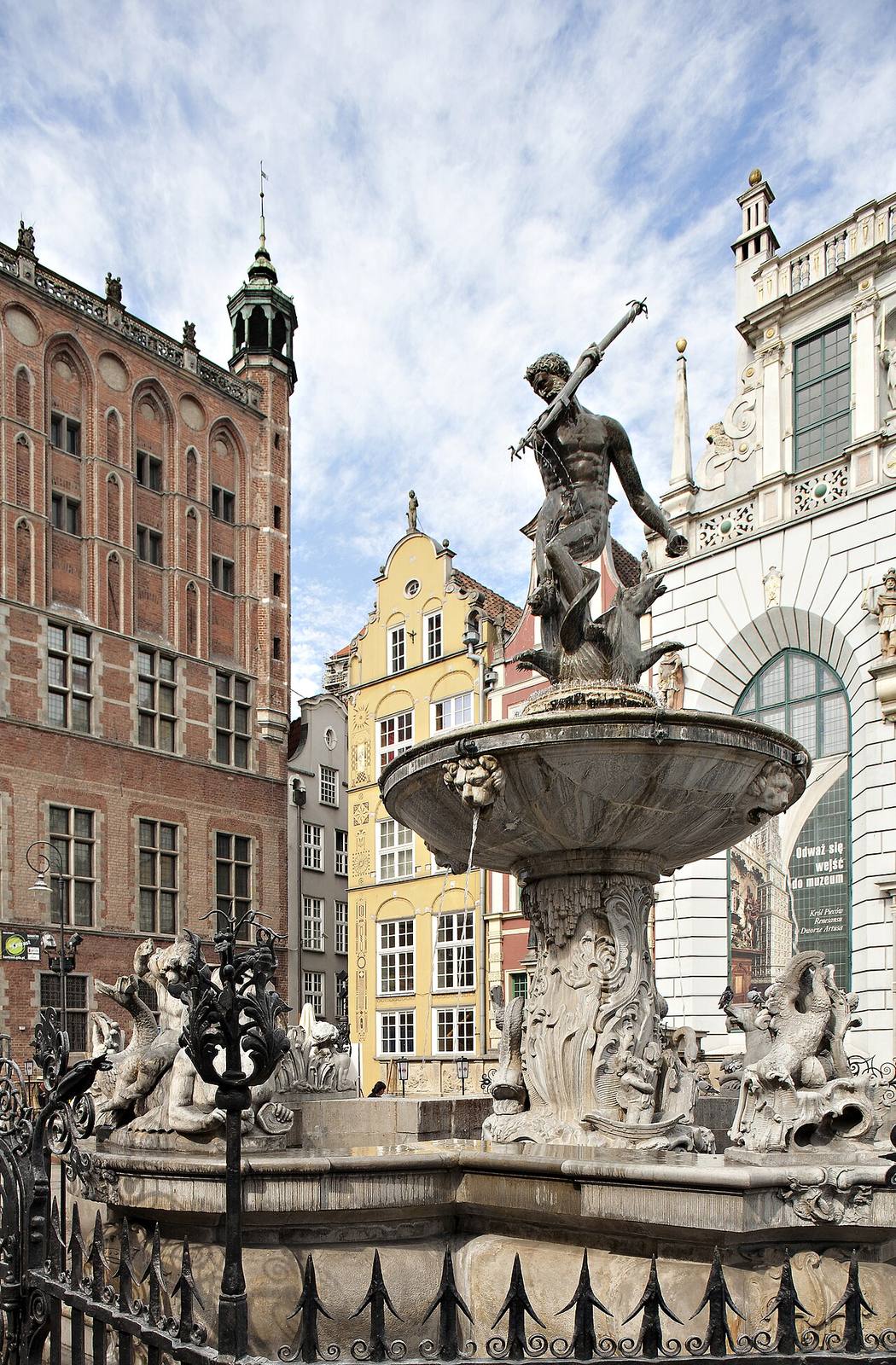 La fuente de Neptuno, uno de los símbolos que ver en Gdansk