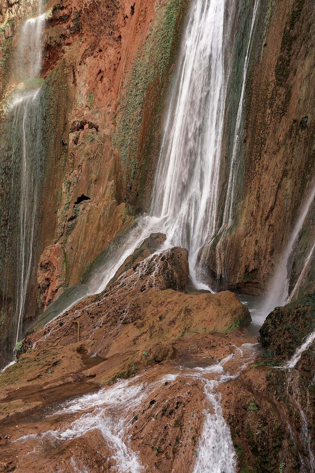 Las cascadas de Ouzoud, una de las excursiones de un día en Marrakech más fotografiadas