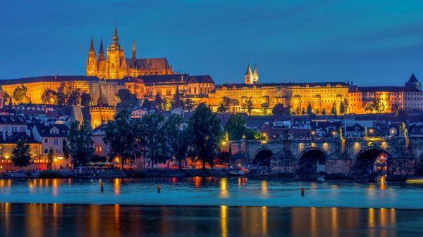 Entradas y museos en Praga: el Castillo y la catedral de San Vito, visita imprescindible.
