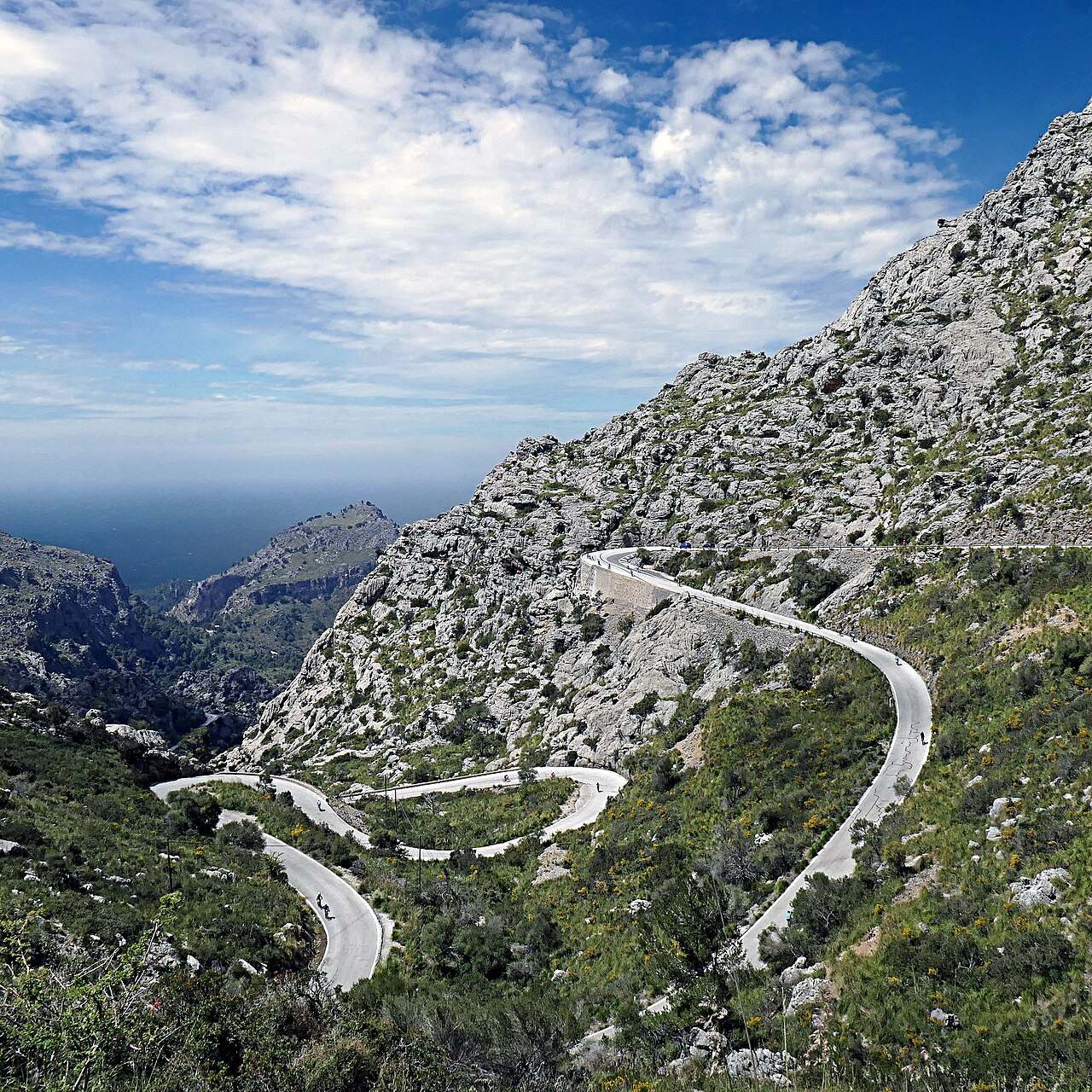 Excursiones de un día en Mallorca: la espectacular llegada a Sa Calobra por la Serra de Tramuntana.