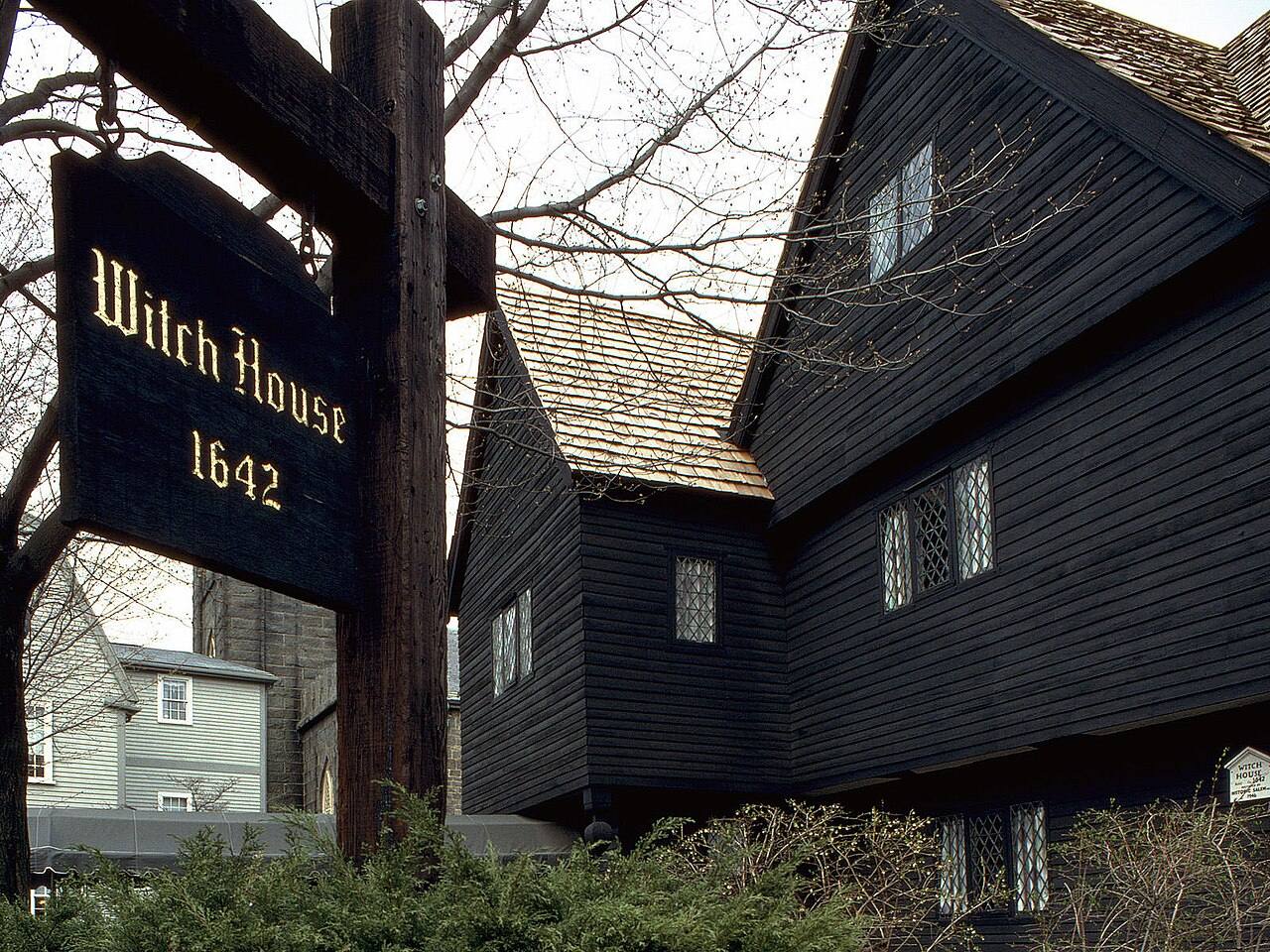 Las excursiones de un día en Boston llegan hasta la histórica Salem.