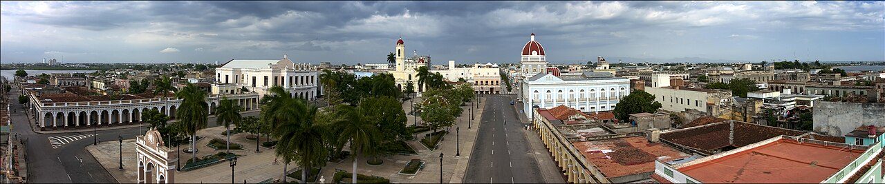 El Parque José Martí, epicentro de qué ver en Cienfuegos