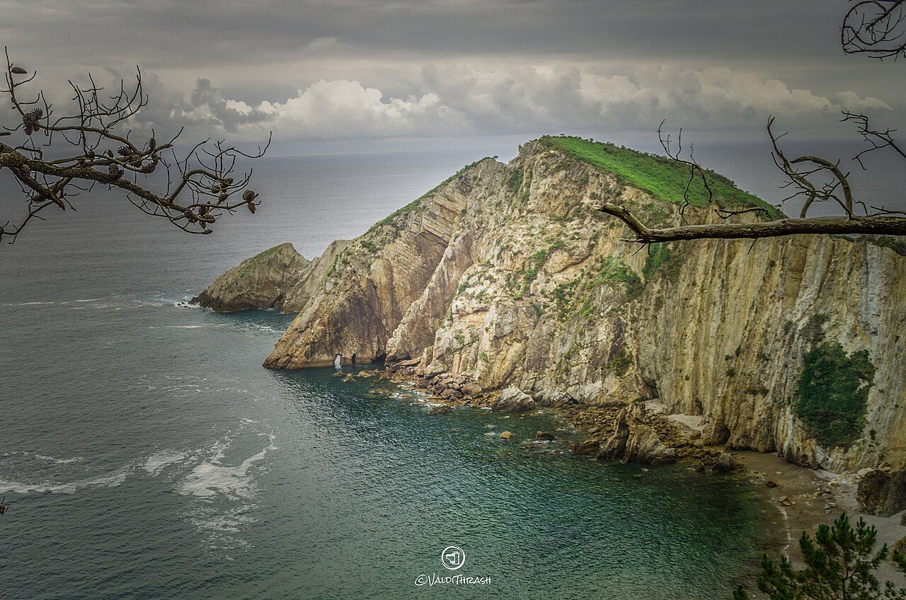 La Playa del Silencio, una de las mejores excursiones cerca de Cudillero