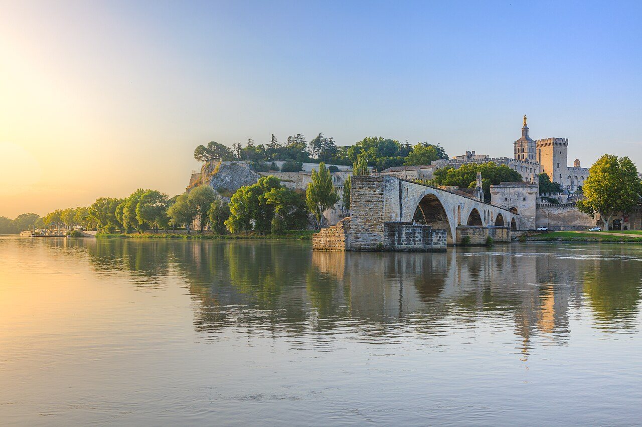 El Puente de Avignon sobre el Ródano, uno de los símbolos de la ciudad