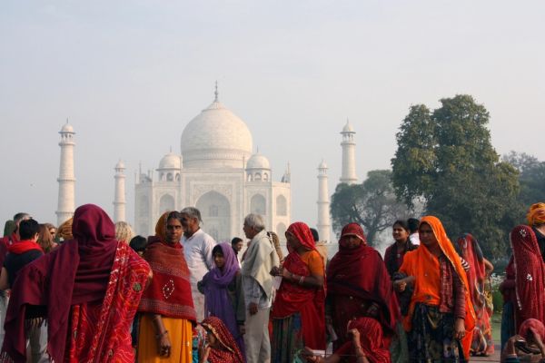 El Taj Mahal en Agra, la excursión de un día en Delhi más popular.