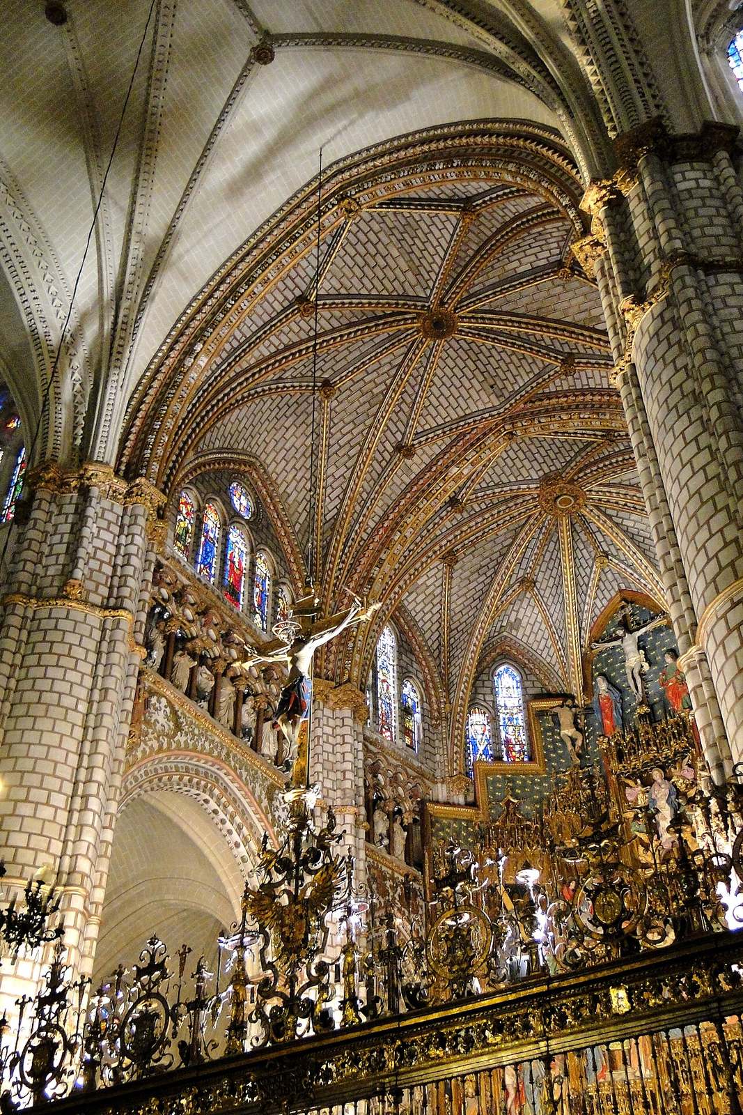 Entradas y museos en Toledo: el interior de la Catedral Primada.