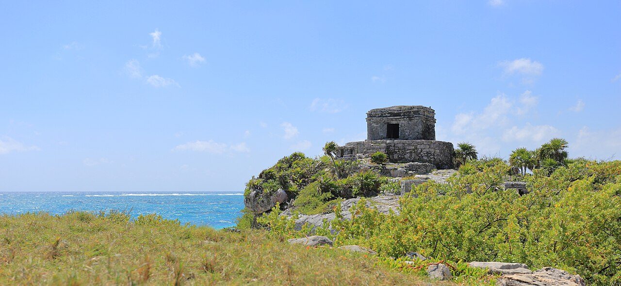 Excursiones de un día en Riviera Maya: las ruinas de Tulum frente al mar Caribe