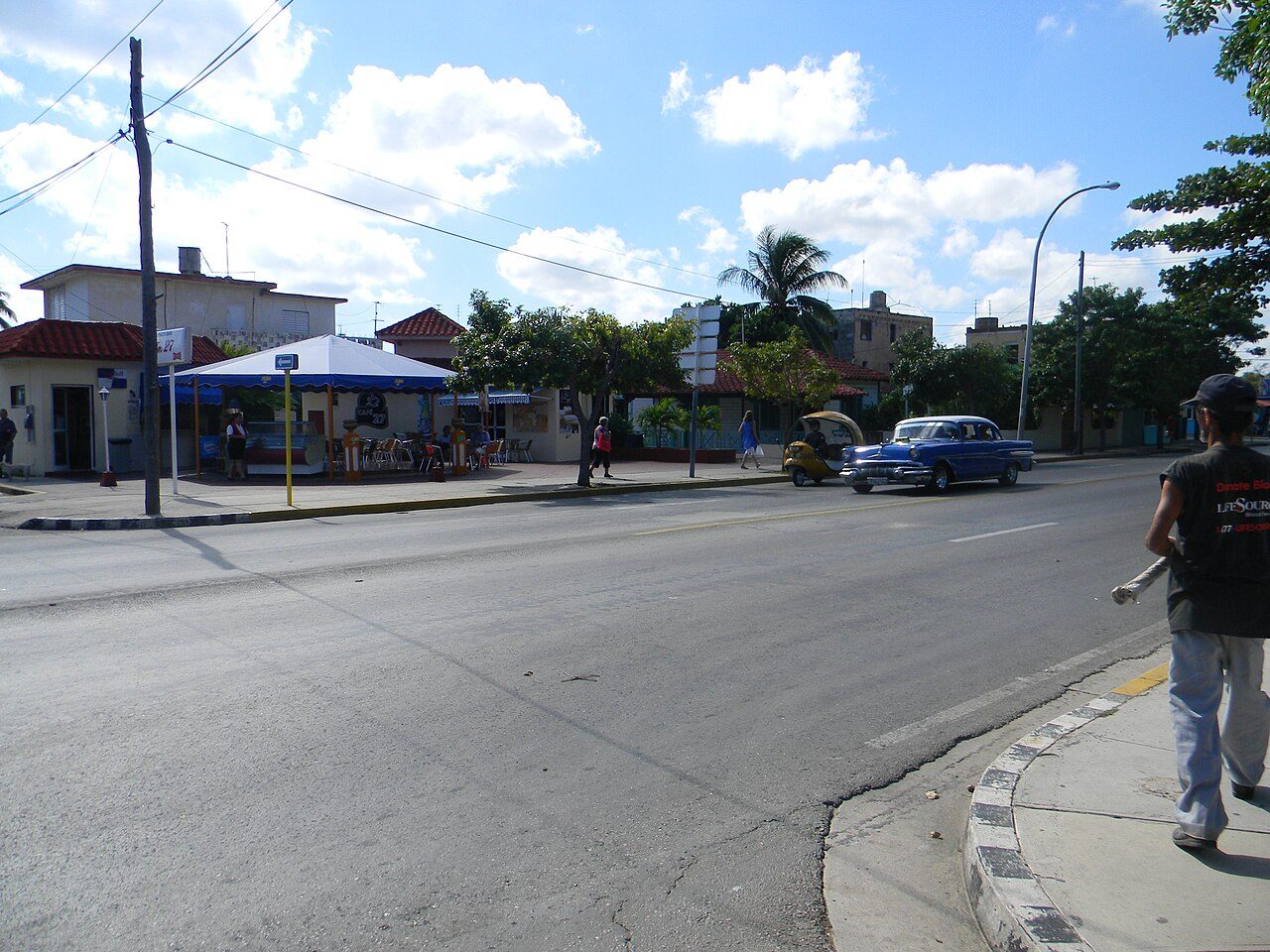 Paseo en coche clásico, uno de los tours y visitas guiadas en Varadero más populares.
