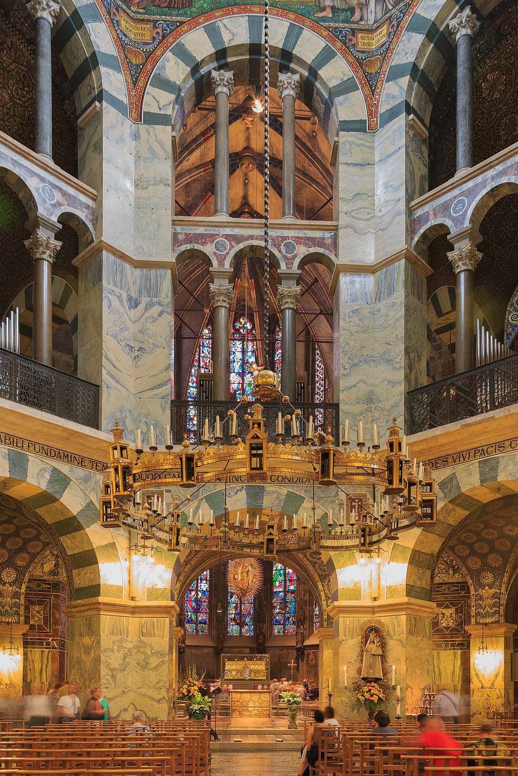 La Capilla Palatina, la gran joya de la catedral de Aquisgrán y tumba de Carlomagno