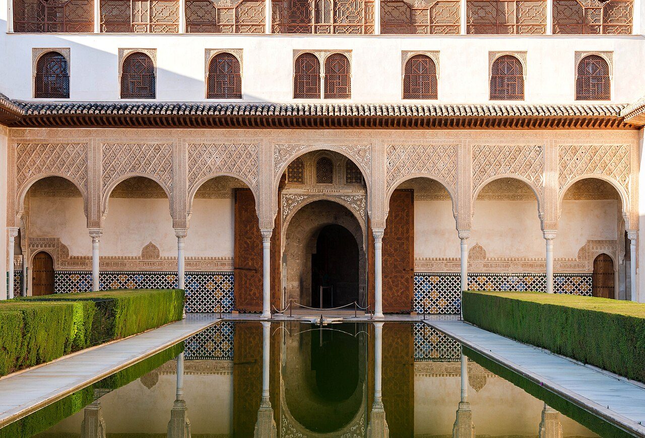 La Alhambra de Granada, gran escapada desde Aguadulce