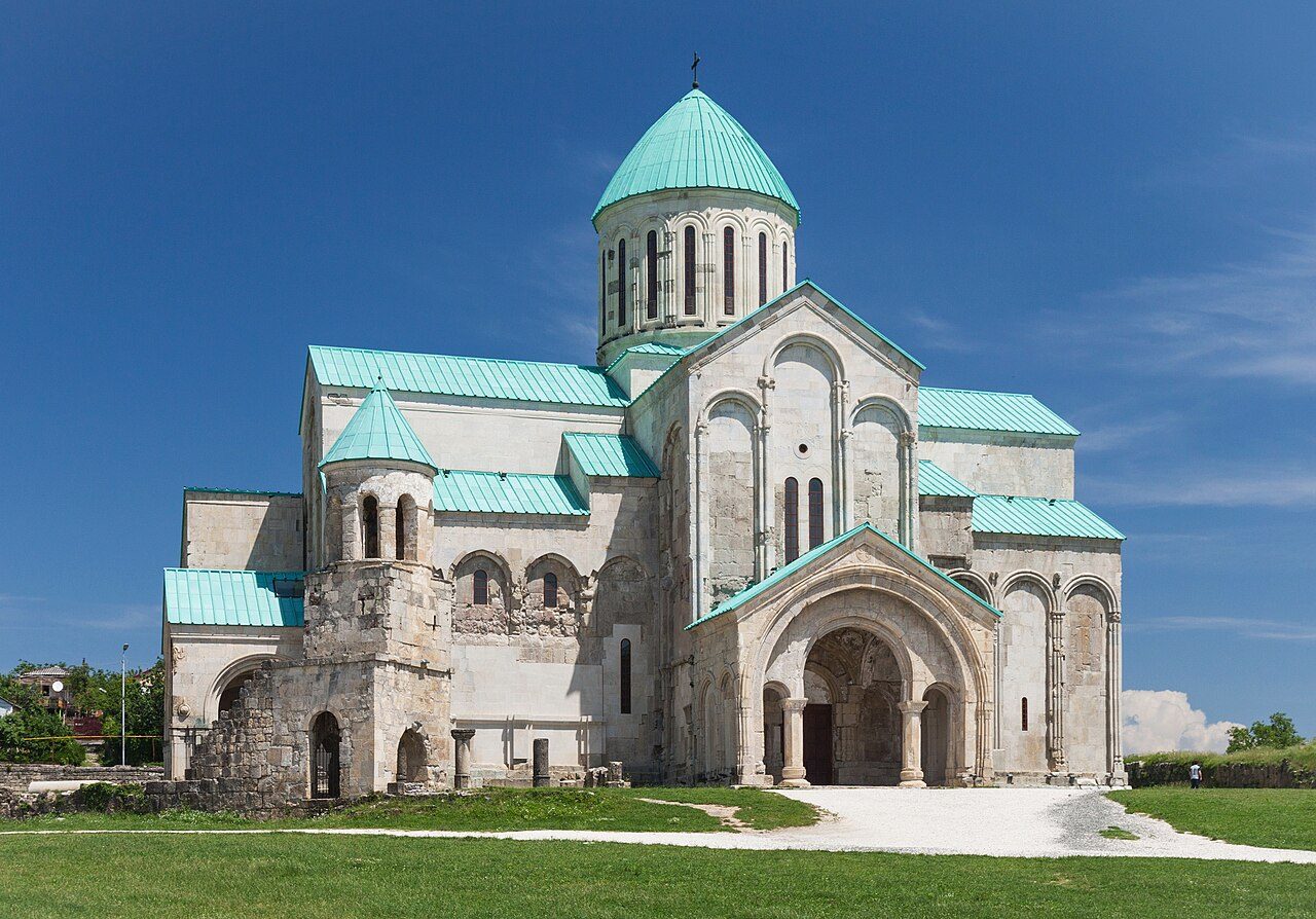La catedral de Bagrati, parada obligada de qué ver en Kutaisi