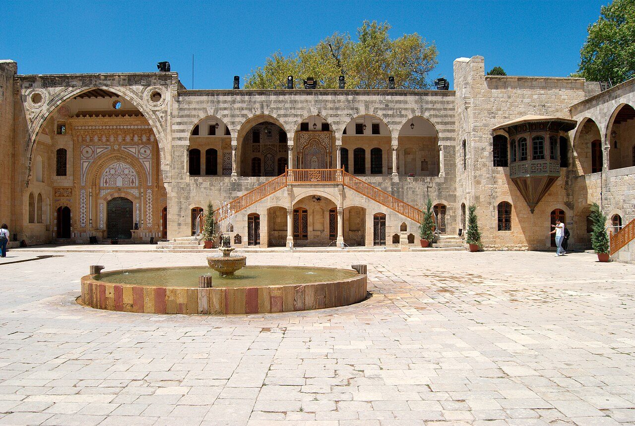 El palacio de Beiteddine, una de las mejores excursiones que ver cerca de Beirut