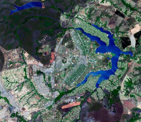 Vista aérea de Brasilia, la ciudad planificada que descubrirás en esta guía de qué ver en Brasilia